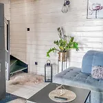 3 Bedroom Lovely In Στσέτσιν