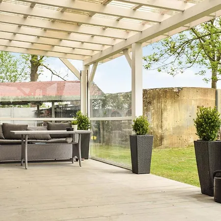 Dom wakacyjny Pet Friendly In With House Sea View