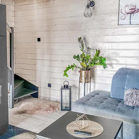 2 Bedroom Lovely In Szczecin