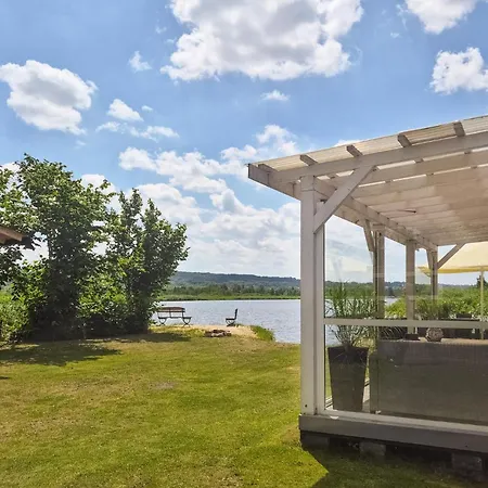 Pet Friendly In With House Sea View
