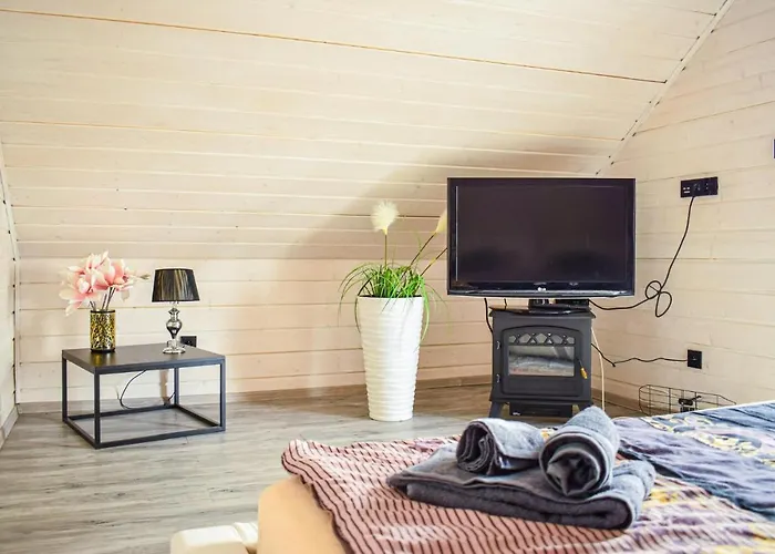 2 Bedroom Lovely In Semesterbostad