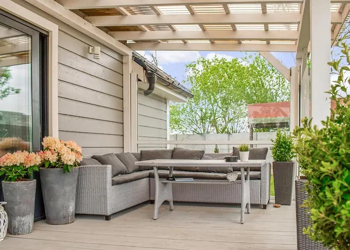 2 Bedroom Lovely In Semesterbostad Szczecin